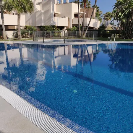 Bahia De La Plata Seafront Apartment *