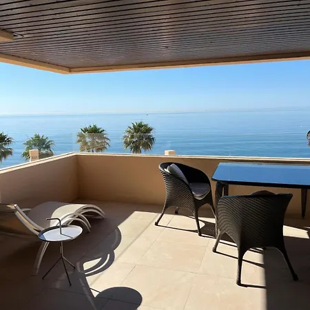 Bahia De La Plata Seafront 아파트 에스테포나